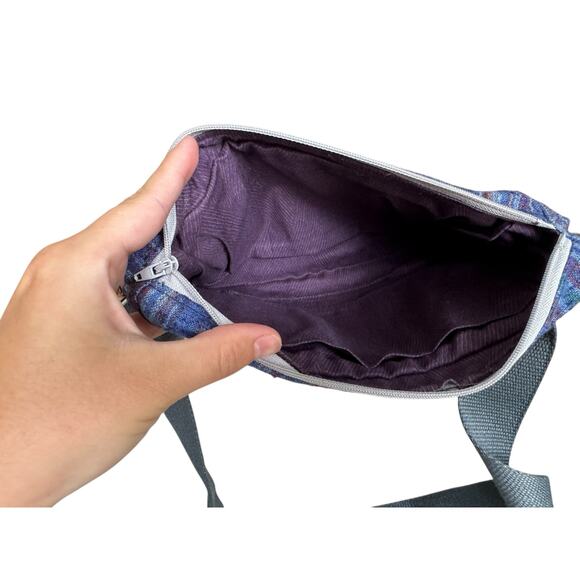 Boho Striped Corduroy Fanny Pack Crossbody Waist Belt Bag Adjustable Strap - Picture 5 of 7